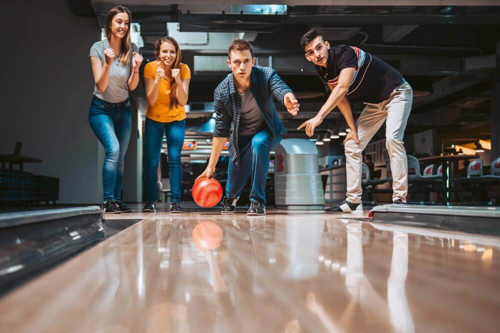 ventajas de jugar a los bolos