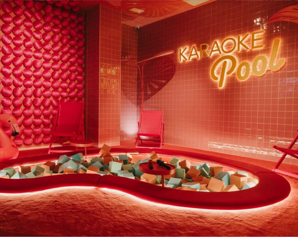 sala pool